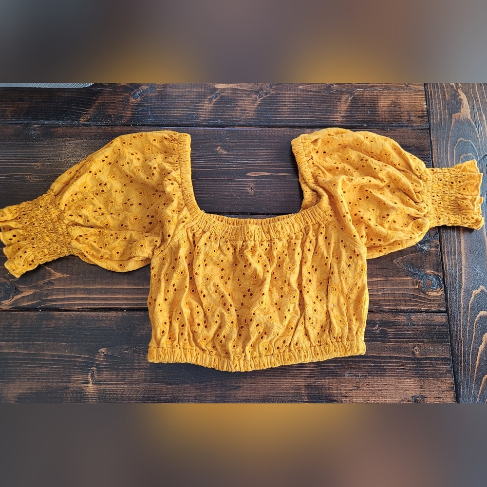 Billabong Crop Top